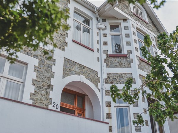 2 475  m² Commercial space 2 475  m² Commercial space