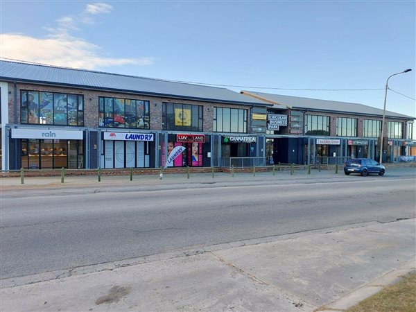 105  m² Commercial space 105  m² Commercial space