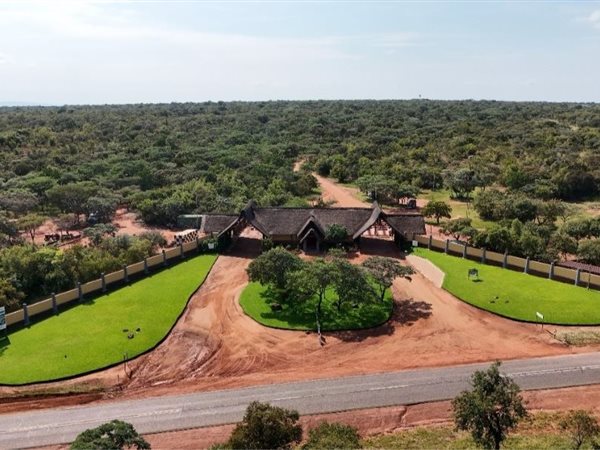 2 500 m² Land 2 500 m² Land