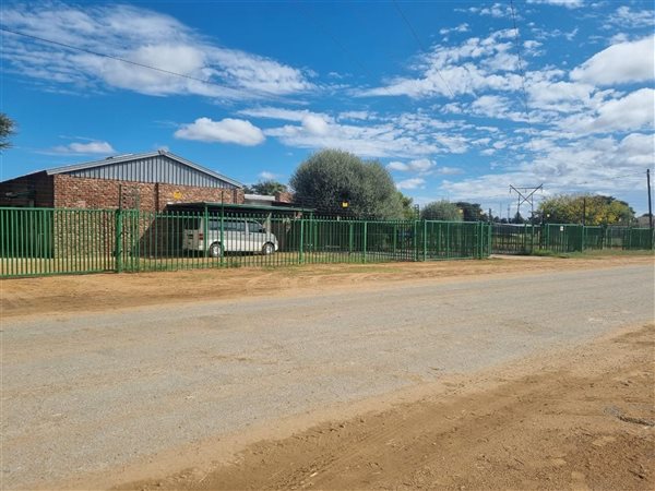 540  m² Commercial space 540  m² Commercial space