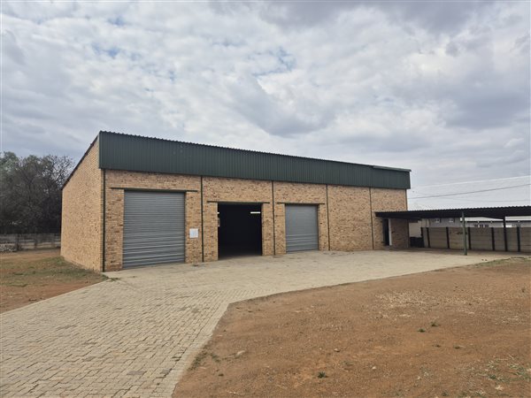 295  m² Commercial space 295  m² Commercial space