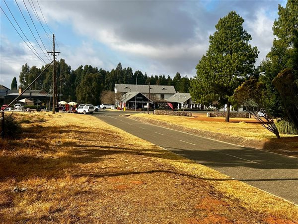 1 983 m² Land 1 983 m² Land