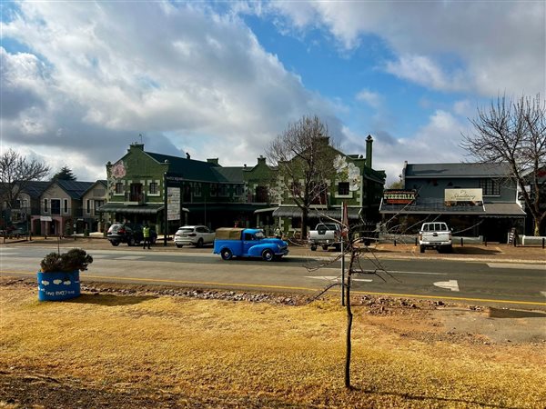 1 983 m² Land 1 983 m² Land
