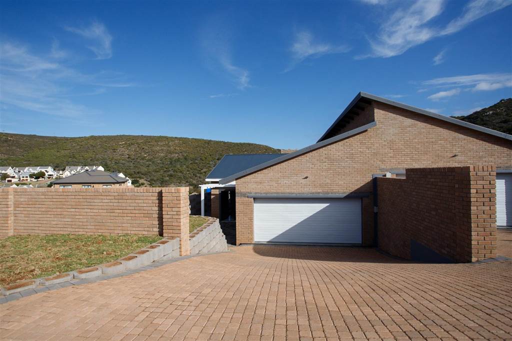 3 Bedroom House 3 Bedroom House