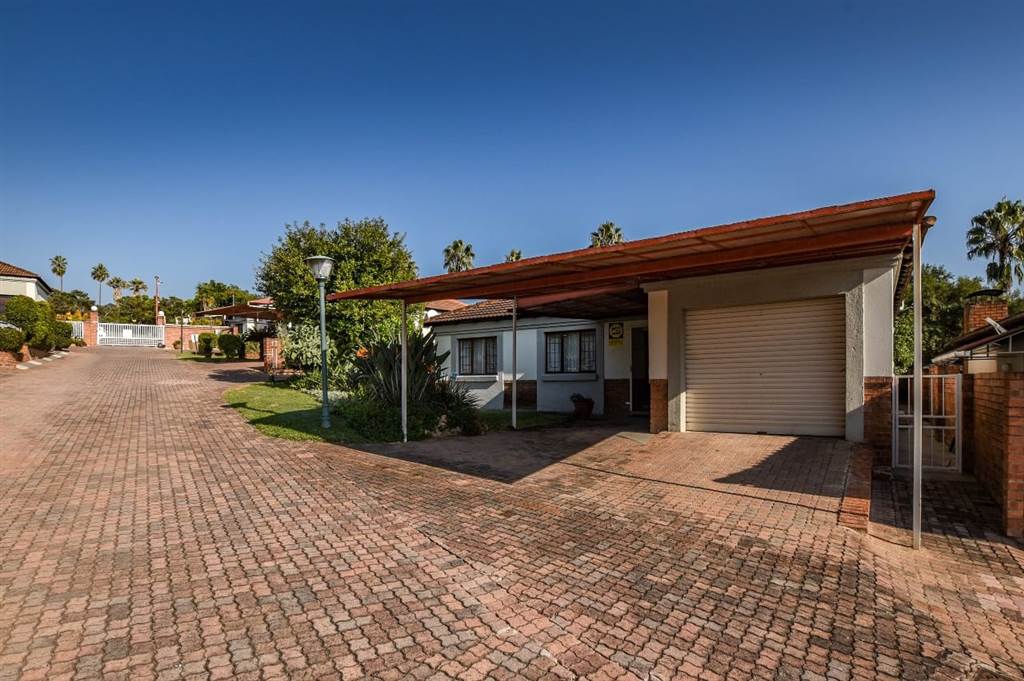3 Bedroom House 3 Bedroom House