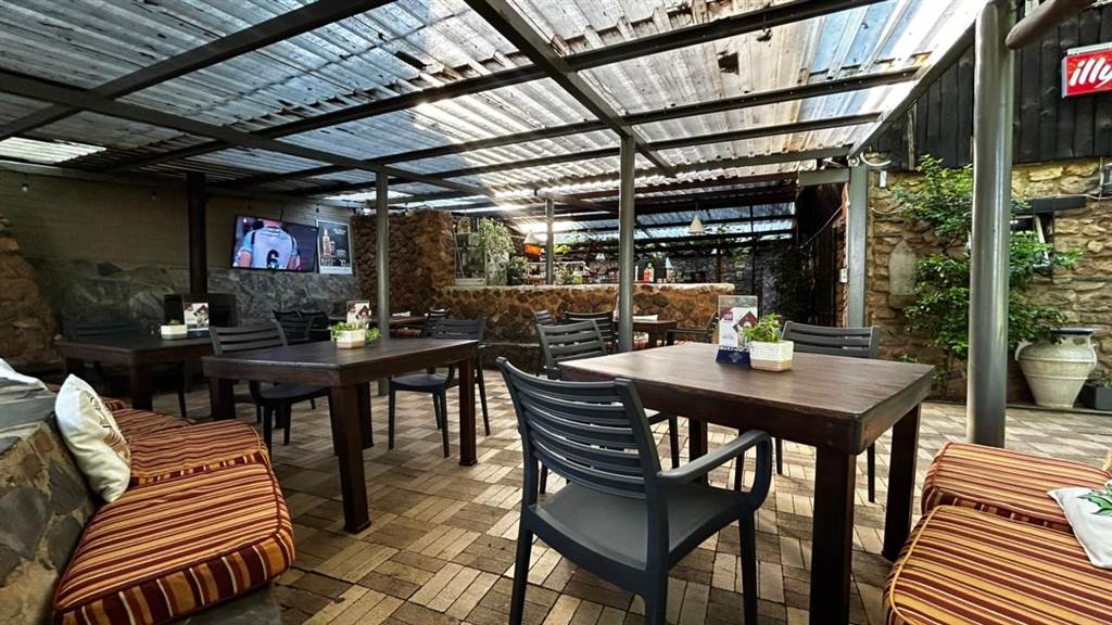 450  m² Commercial space 450  m² Commercial space