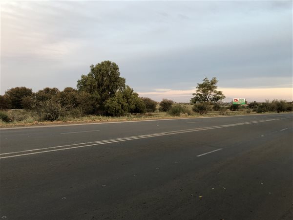 3 999 m² Land 3 999 m² Land