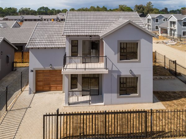 3 Bedroom Townhouse 3 Bedroom Townhouse