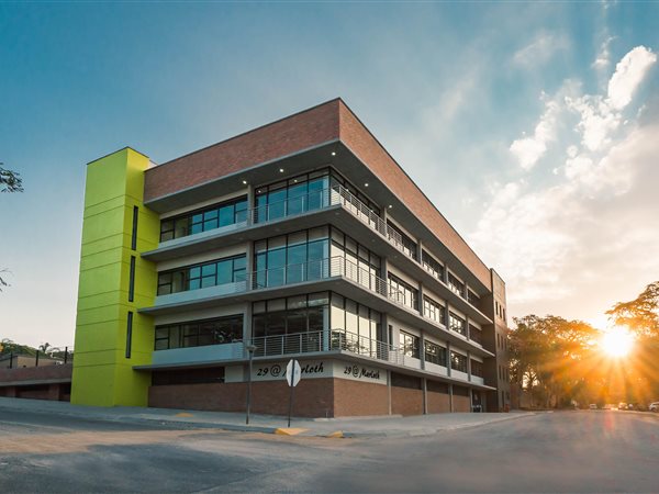 77  m² Commercial space 77  m² Commercial space